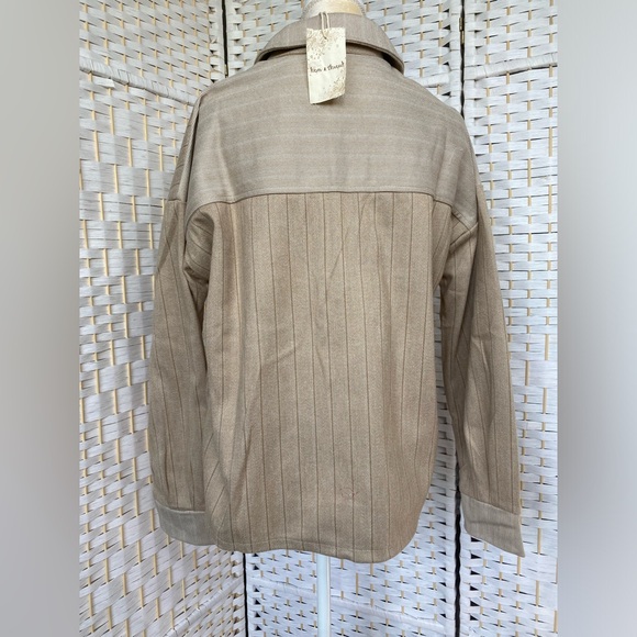 NWT Hem & Thread Chevron Pin Stripe Zip Up Short Jacket Top Multiple Pockets - Picture 11 of 14